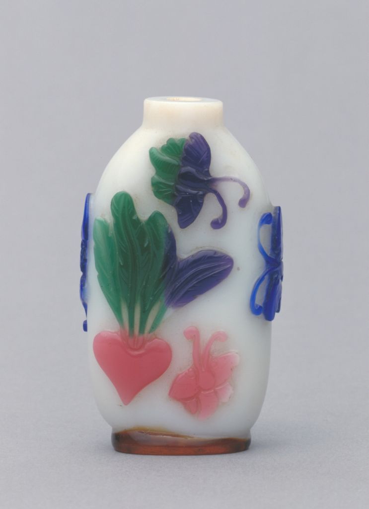图片[2]-White set polychrome glass flower and bird diagram snuff bottle-China Archive